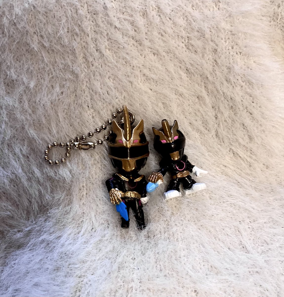 ゴジュウユニコーンお迎え出来た🦄
キラキラしててかわいい♡
 
#角乃区女子