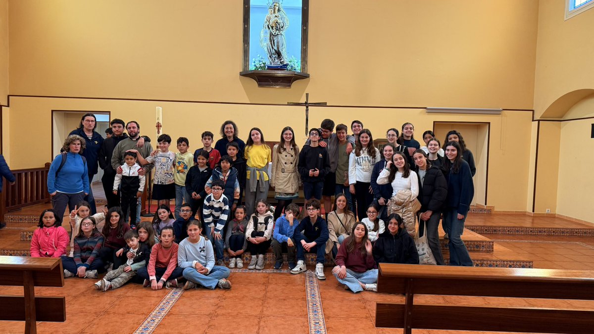 Encuentro del Proyecto Samuel y Gente CE de mayo, en torno a la figura del Buen Pastor, que llama a sus ovejas por su nombre y las saca fuera. La Parroquia y el colegio del Barrio Pesquero nos acogieron estupendamente y pasamos un fin de semana genial.