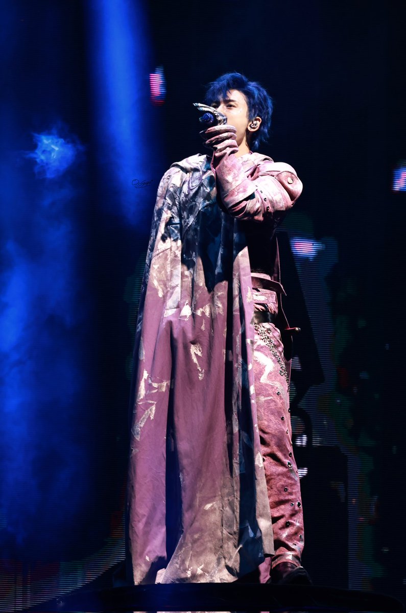 ehsally1's tweet image. 250510 中国香港 拾荒者 演唱会
#ZhangZhehan 
#张哲瀚 #張哲瀚 
#チャンジャーハン #장철한 #จางเจ๋อฮั่น
#zhangzhehan_super3 
#zhangsanjian
#张三坚
#山河令
#WordOfHonor 
#TheRealZhangZhehan