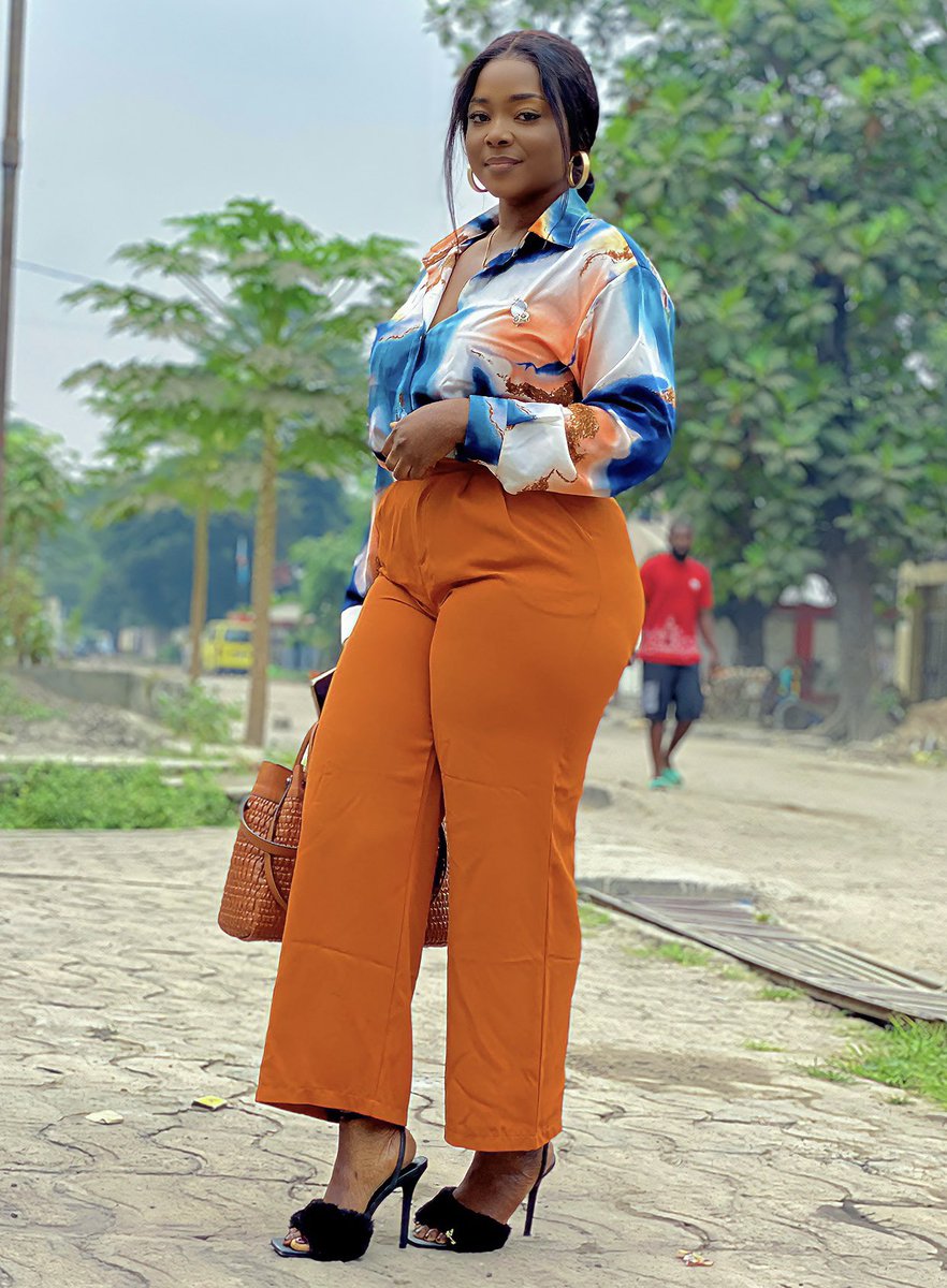 Ne tiens jamais rien pour acquis.tout peut changer, tout peut finir et tout peut commencer 😍