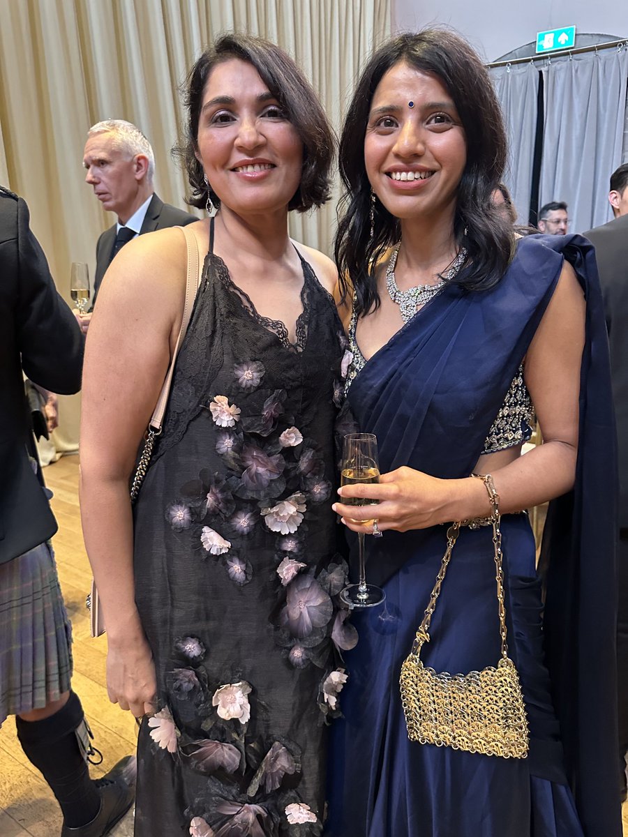 Rahila Essani MD FACS FASCRS (@rahila_essani) on Twitter photo Met my soul sister in Edinburgh. After following each other on so-me for such a long time, we finally met in person. <a href="/DeenaHarji/">Deena Harji</a> Met my soul sister in Edinburgh. After following each other on so-me for such a long time, we finally met in person. <a href="/DeenaHarji/">Deena Harji</a>