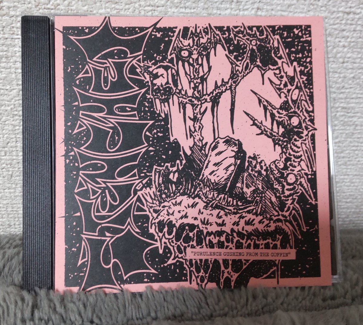 nerisuke's tweet photo. STENCHED /「purulence 〜」
EXTREMELY ROTTENからのリリースが運命付けられたかのような現行最強UNDERGANGフォロワー。
やや一本調子かなと思いきや、繰り返し聴くうちに抜けられないグルーヴに感じてくる腐敗デスメタル。
かっこいいしか出てこねー。
#stenched
#extremelyrottenproductions https://t.co/pgc8Wubw0K