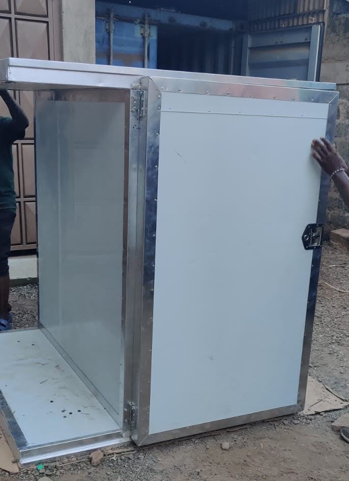 FreshBox tweet media