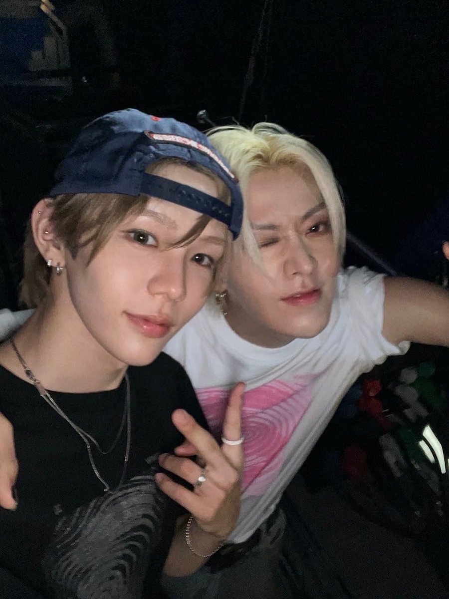 23serotonin's tweet photo. ユウタさんのバブルにタロ！！
「久々しょーちゃん」ってきた( ᵕ̩̩ㅅᵕ̩̩ ) https://t.co/TlDILqFR2M