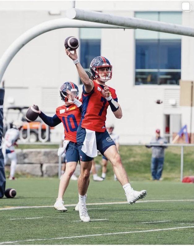 RedZone MTL (@redzonemtl) on Twitter photo Le porte couleur des Redbirds 🔴🏈 <a href="/EloaRegimbald/">Eloa Latendresse Regimbald</a> au camp des Allouettes # photo courtesy Instagram <a href="/McGillAthletics/">McGill Athletics</a> <a href="/Alex_Surprenant/">Alex Surprenant</a> <a href="/maxdupuy7/">Coach Dupuy</a> Le porte couleur des Redbirds 🔴🏈 <a href="/EloaRegimbald/">Eloa Latendresse Regimbald</a> au camp des Allouettes # photo courtesy Instagram <a href="/McGillAthletics/">McGill Athletics</a> <a href="/Alex_Surprenant/">Alex Surprenant</a> <a href="/maxdupuy7/">Coach Dupuy</a>