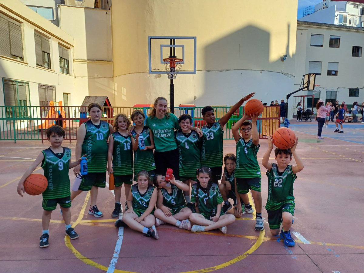 Última semana de competición para nuestro Benjamín 2016. Derrotas tanto el viernes como el sábado. Aún así gran evolucion de todos los jugadores en su primera experiencia compitiendo