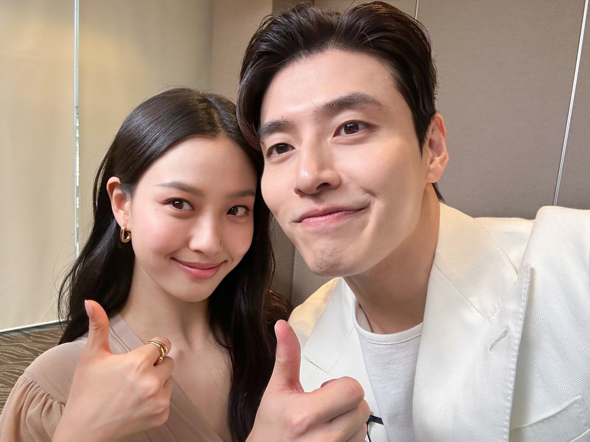 연기도, 얼굴합도, 모두 맛있네요. 쓰리 스타 드리겠습니다.

강하늘, 고민시의 달고 짜고 화끈한 '키친'타카 성장 로맨스 <당신의 맛>, 지금 넷플릭스에서.