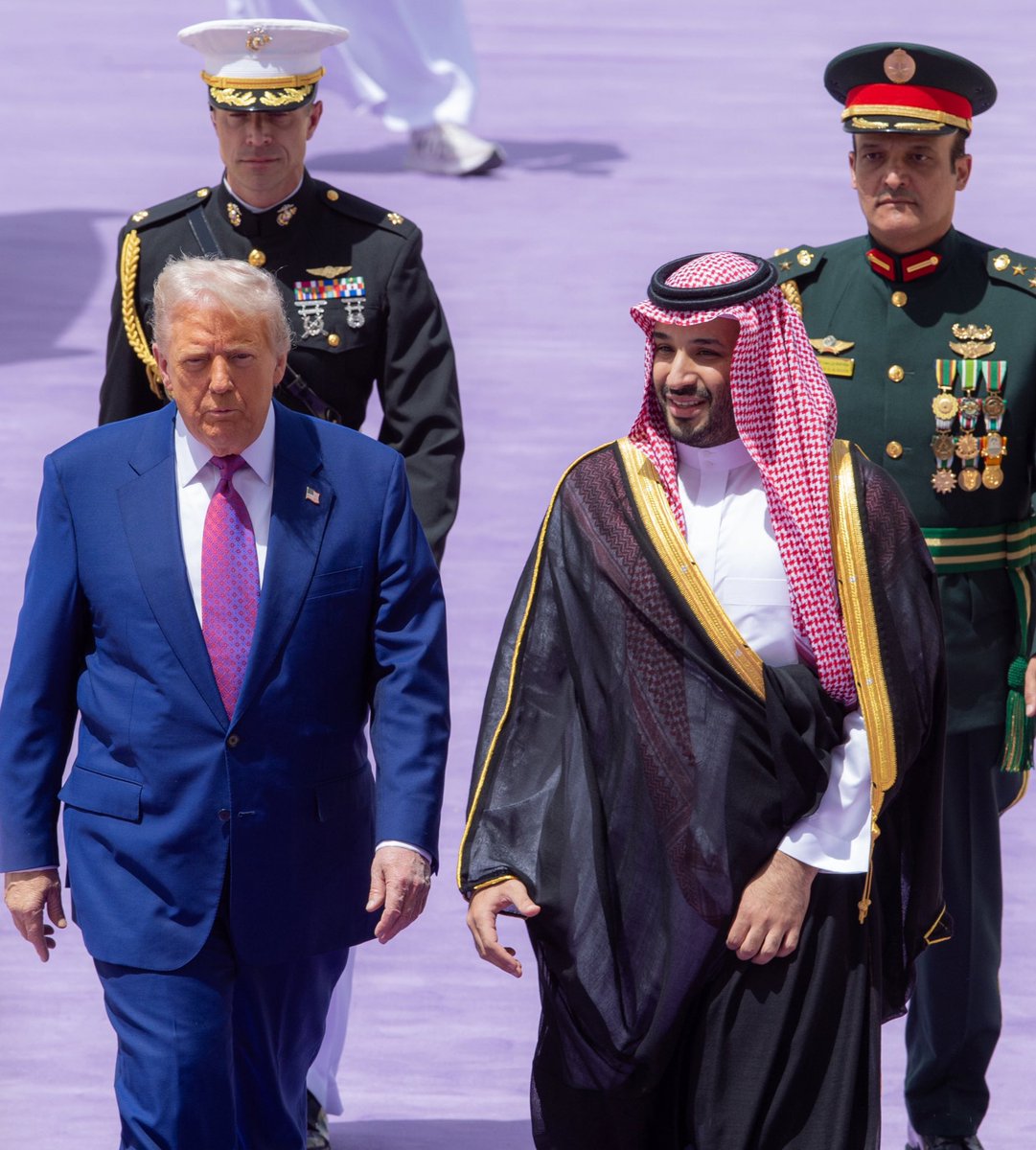 abo_azezah's tweet photo. #القمة_السعودية_الأميركية 
#محمد_بن_سلمان صانع العلاقات الدولية السلمية 🙏🏻 https://t.co/ASKl7XX0nA