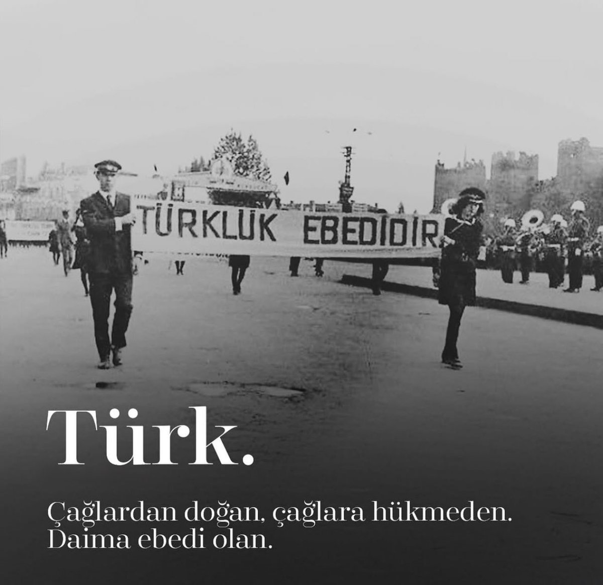 şeyma (@ucoklardn) on Twitter photo 