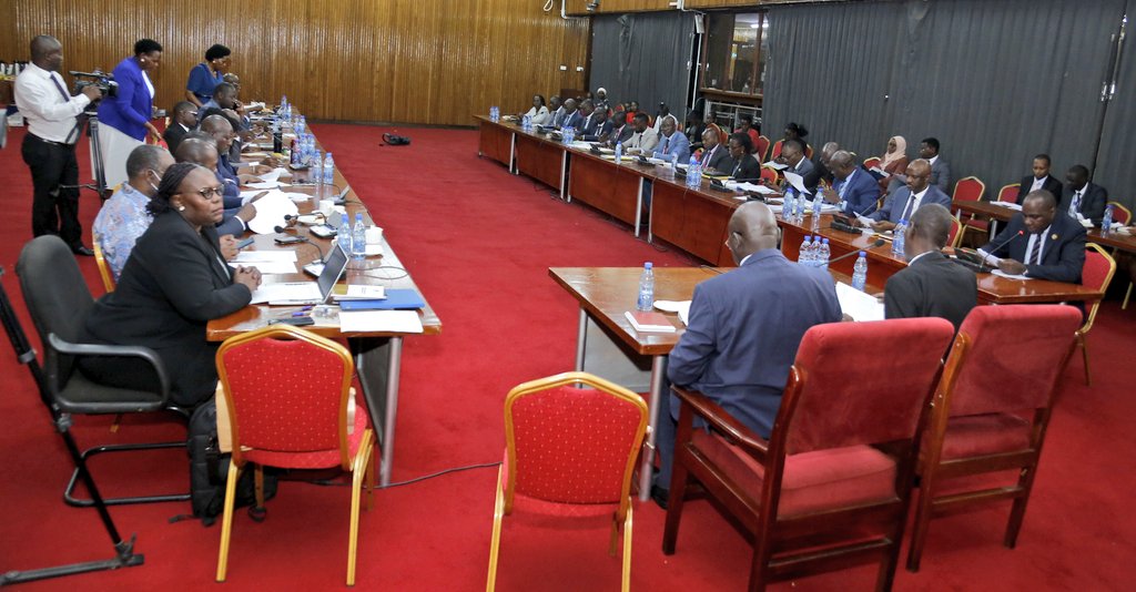 Ministry of Finance (@mofpedu) on Twitter photo BUDGET COMMITTEE:
Minister of State for General Duties <a href="/henrymusasizi1/">Hon Henry Musasizi</a> accompanied by PSST <a href="/rggoobi/">Ramathan Ggoobi</a> and his technical team are appearing before <a href="/Parliament_Ug/">Parliament of Uganda</a> Committee on Budget to respond to issues raised by the Committee on the draft estimates of revenue and expenditure for FY BUDGET COMMITTEE:
Minister of State for General Duties <a href="/henrymusasizi1/">Hon Henry Musasizi</a> accompanied by PSST <a href="/rggoobi/">Ramathan Ggoobi</a> and his technical team are appearing before <a href="/Parliament_Ug/">Parliament of Uganda</a> Committee on Budget to respond to issues raised by the Committee on the draft estimates of revenue and expenditure for FY
