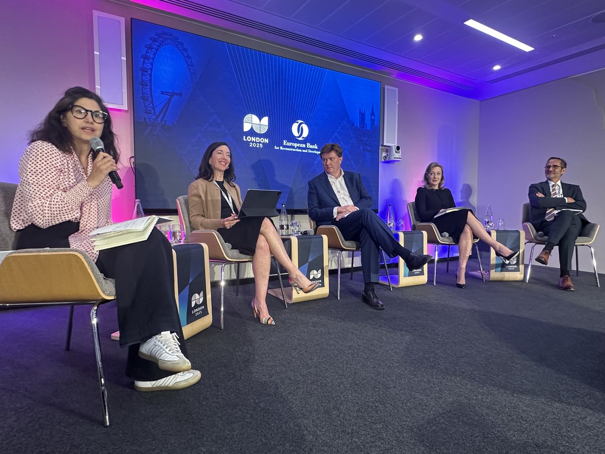 The EBRD (@ebrd) on Twitter photo The climate finance gap will be US$ 2.4 trillion a year by 2030–how can it be closed?
In #EBRDam panel, “Climate investment and how to really mobilise the private sector” <a href="/heliaebrahimi/">Helia Ebrahimi</a> looks for solutions w/Burkhard Kübel-Sorger, <a href="/dannyalexander/">Danny Alexander</a>, Maria TeresaZappia & <a href="/bexclement/">Rebekah Clement</a> The climate finance gap will be US$ 2.4 trillion a year by 2030–how can it be closed?
In #EBRDam panel, “Climate investment and how to really mobilise the private sector” <a href="/heliaebrahimi/">Helia Ebrahimi</a> looks for solutions w/Burkhard Kübel-Sorger, <a href="/dannyalexander/">Danny Alexander</a>, Maria TeresaZappia & <a href="/bexclement/">Rebekah Clement</a>