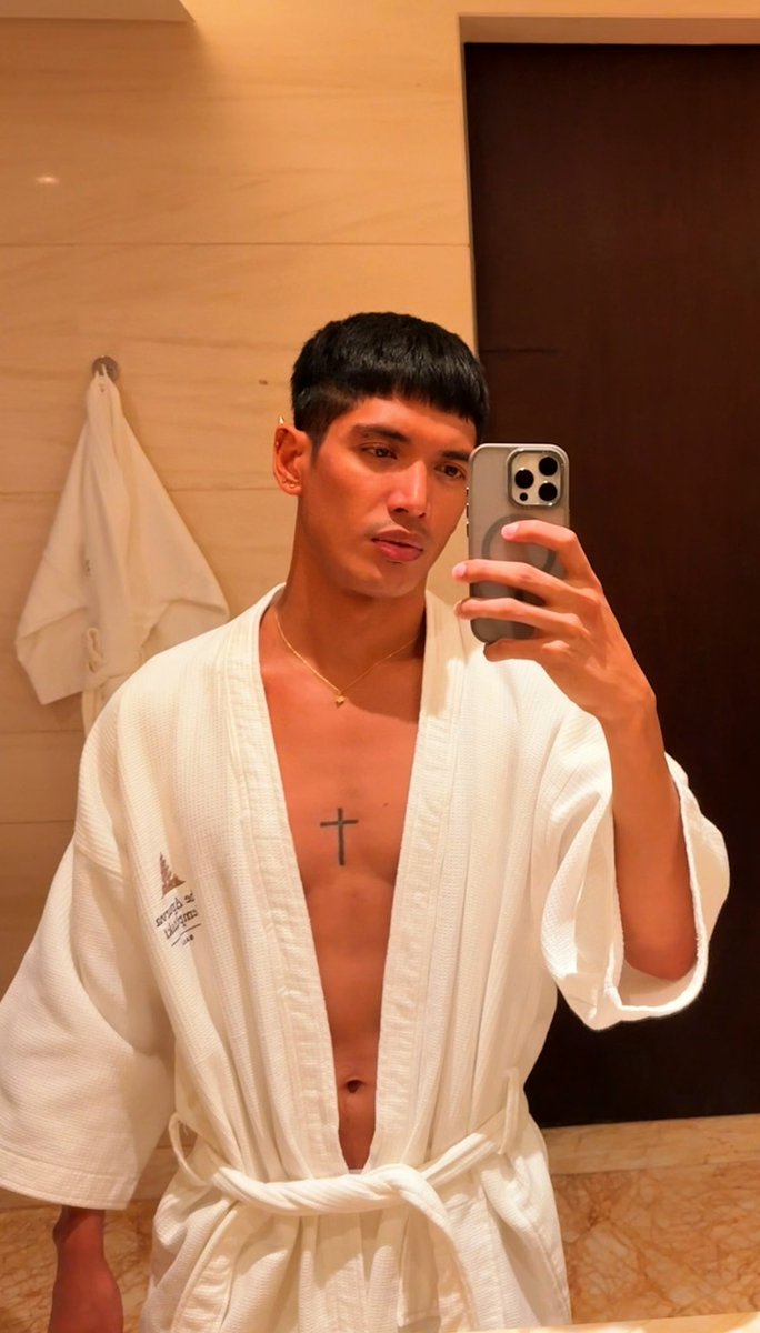 Welcome back to me…🍆🍑💦

Mabuhay!!! 🇵🇭

📍Pasay City, Philippines