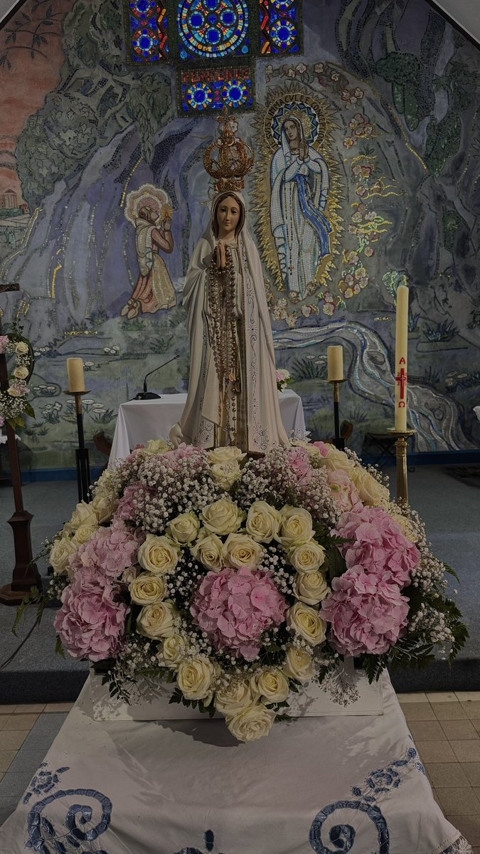 13 de maio, dia de Nossa Senhora de Fátima 🤍

“Oh! Santíssima Virgem Maria, Rainha do Céu Rosário e Mãe de misericórdia, que vos dignaste manifestar em Fátima a ternura de vosso Imaculado Coração trazendo-nos mensagens de salvação e de paz.” 🙏🏼