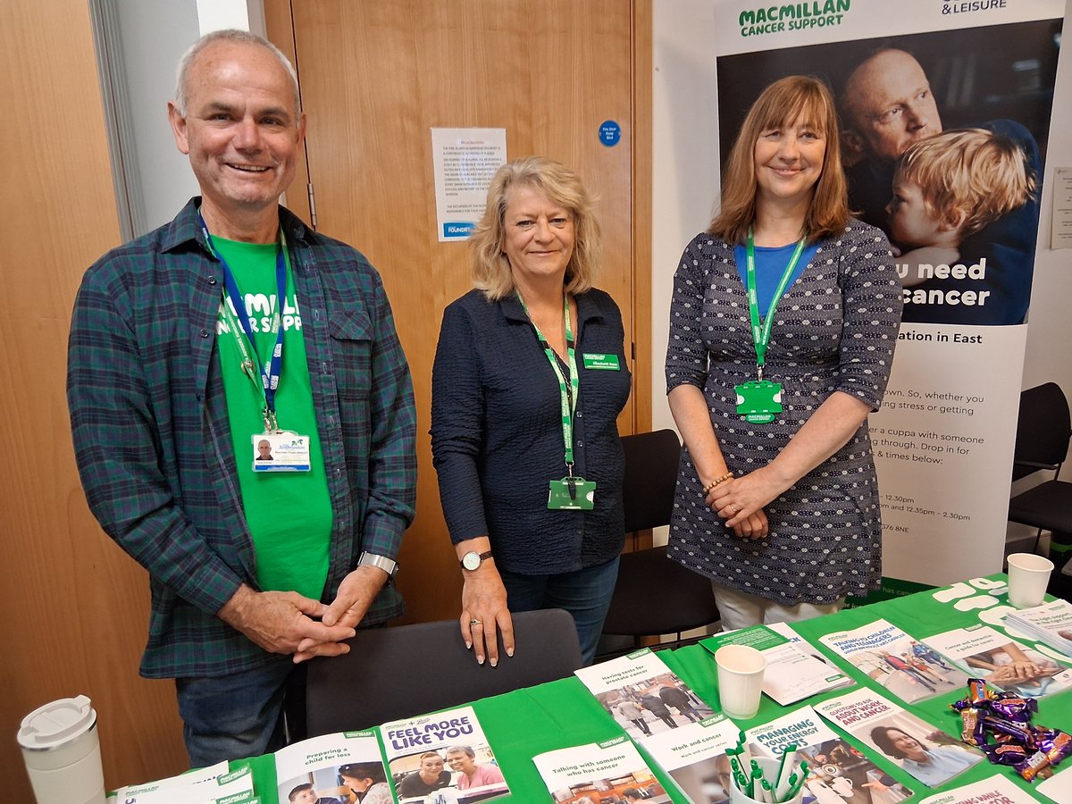MacmillanERCL's tweet photo. Fantastic to connect with so many people at a community event in Barrhead as part of Mental Health Awareness Week, and share information about the support we offer. Our Macmillan volunteers offer a supportive listening ear for anyone affected by cancer.
#MentalHealthAwarenessWeek https://t.co/YkN7X0hW46