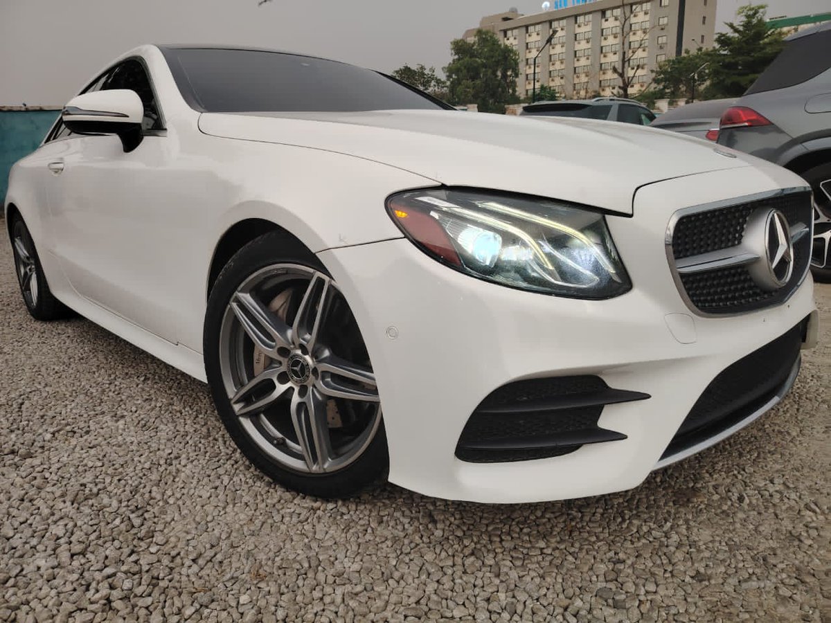 car247ng's tweet photo. 🔥🚨Cash and carry 🚨🔥

Brand: Mercedes Benz 
Make:E400 White 
Year:2019 Model 
Condition: Foreign used with fully paid custom duty
Price:55,000,000
Location: Abuja 

#AbujaTwitterCommunity https://t.co/zp1y04B1Ny