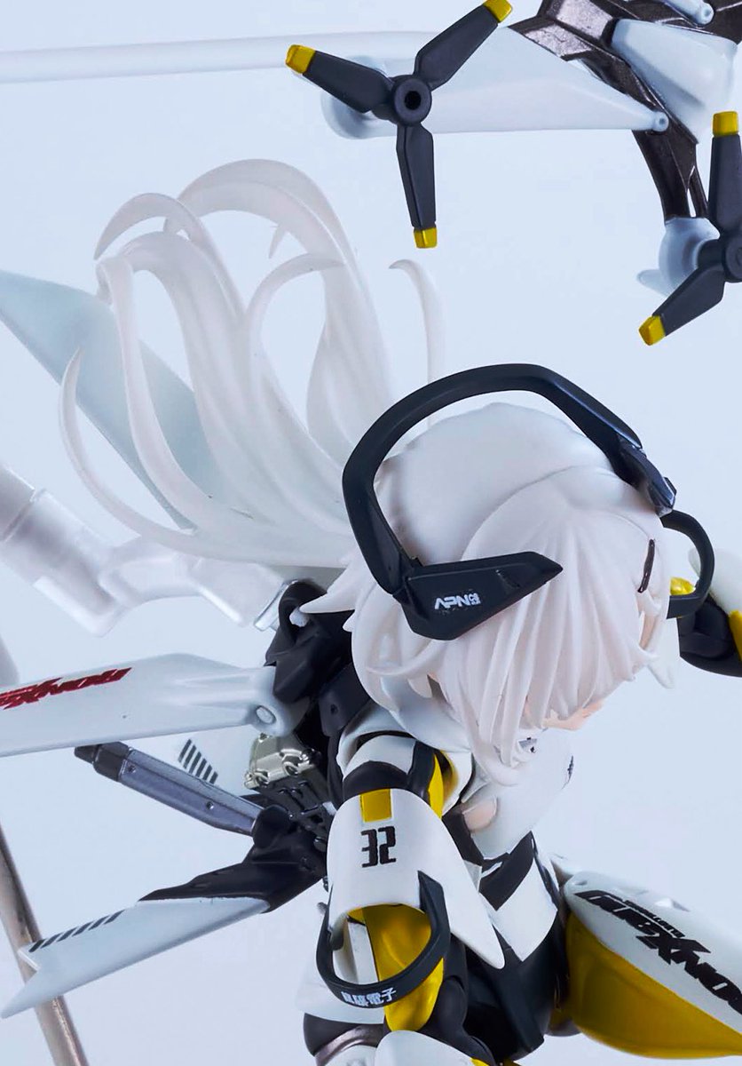 今作の超見て欲しいポイントは後ろ髪！

可動軸を残しつつも自然かつ綺麗なシルエットを重視して開発頂きました✌️✌️✌️