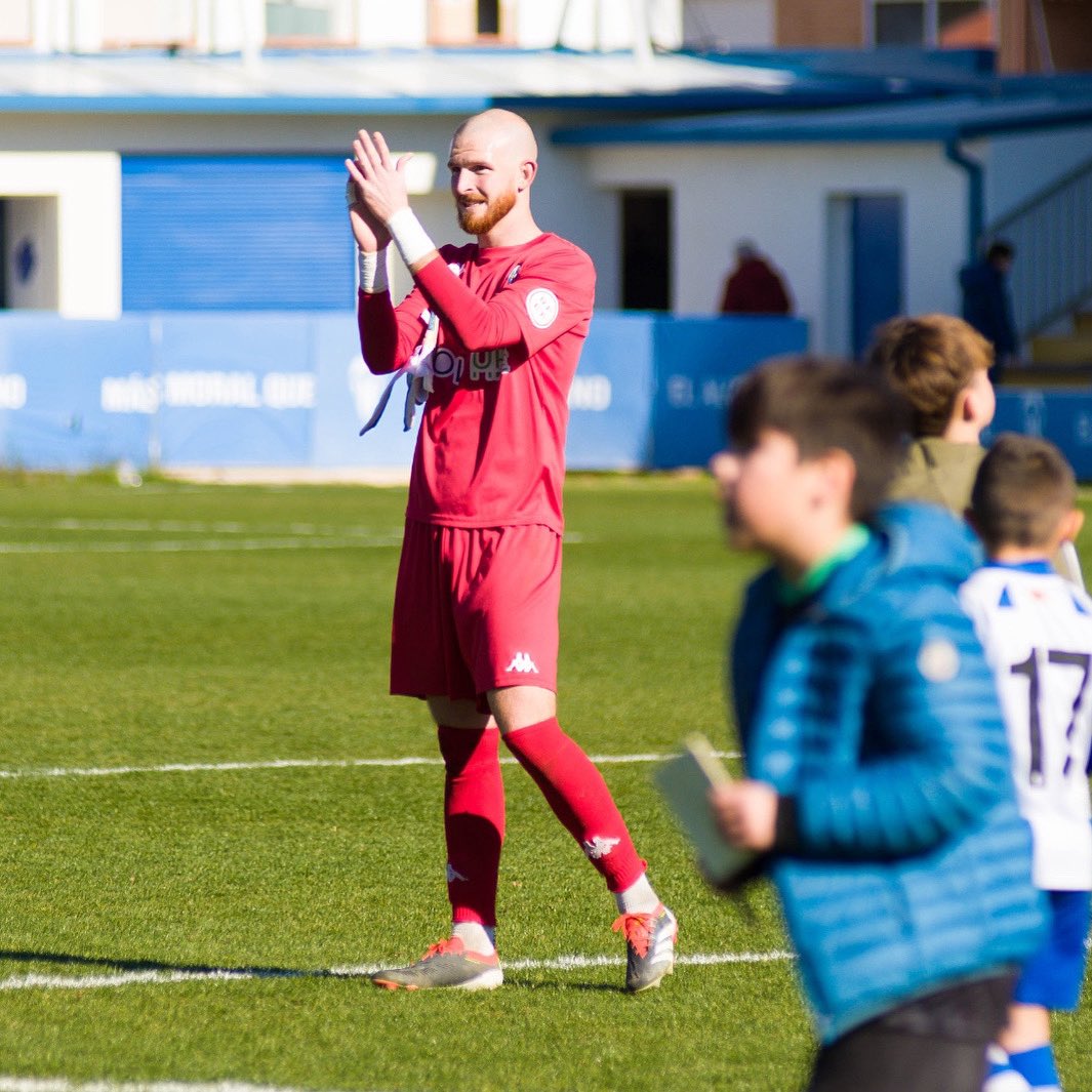 𝟓𝟎 𝐩𝐚𝐫𝐭𝐢𝐝𝐨𝐬 𝐝𝐞𝐟𝐞𝐧𝐝𝐢𝐞𝐧𝐝𝐨 𝐧𝐮𝐞𝐬𝐭𝐫𝐨 𝐞𝐬𝐜𝐮𝐝𝐨.

Jaume Valens alcanza los 50 encuentros oficiales con la camiseta del CD Alcoyano🧤💙

👏 ¡Enhorabuena, Jaume!

#lmet🫵🏻