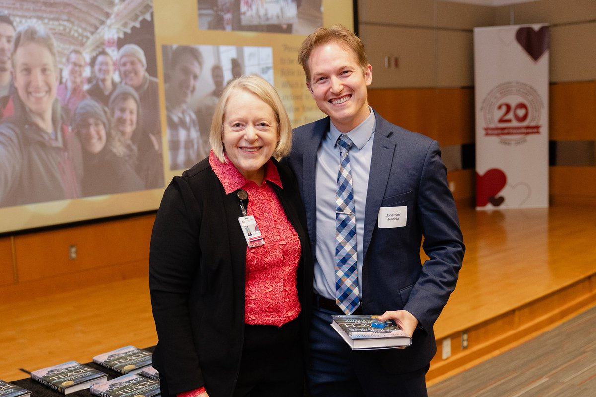 Congratulations again to incoming F1 Dr Jonathan Henricks and current F1 Dr Alex Wong on being recognized for their commitment to teaching!