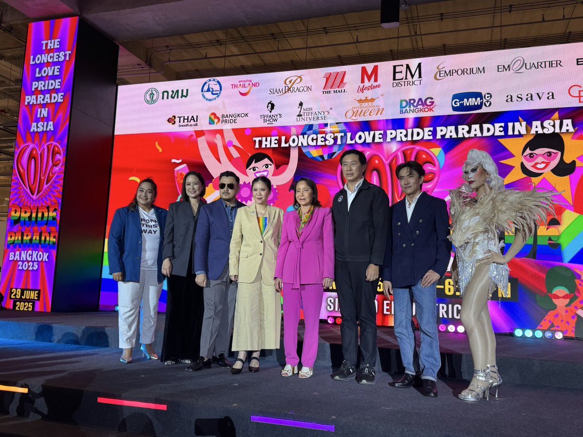 ปีนี้สีรุ้งเยอะดี #bangkokpride