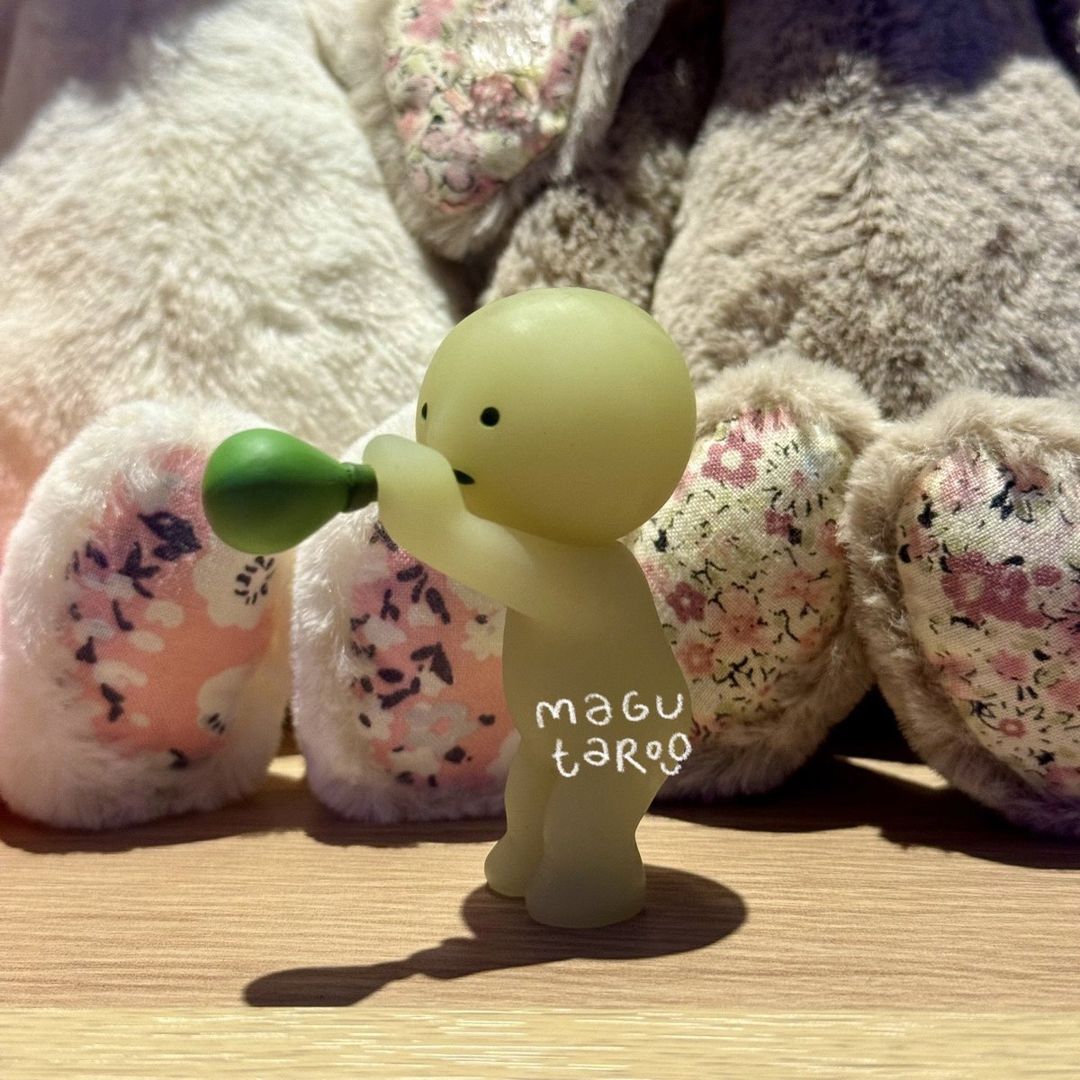 ౨ৎ wts // want to sell ⋆.˚⊹⁺

ఇ .˚ smiski blowing bubbles sunday series | 13OK

𖦹 with box &amp; foil
𖦹 price inc. all
𖦹 negotiable 
𖦹 not for sensitive buyers
𖦹 dom bdg 
𖦹 dm for more details