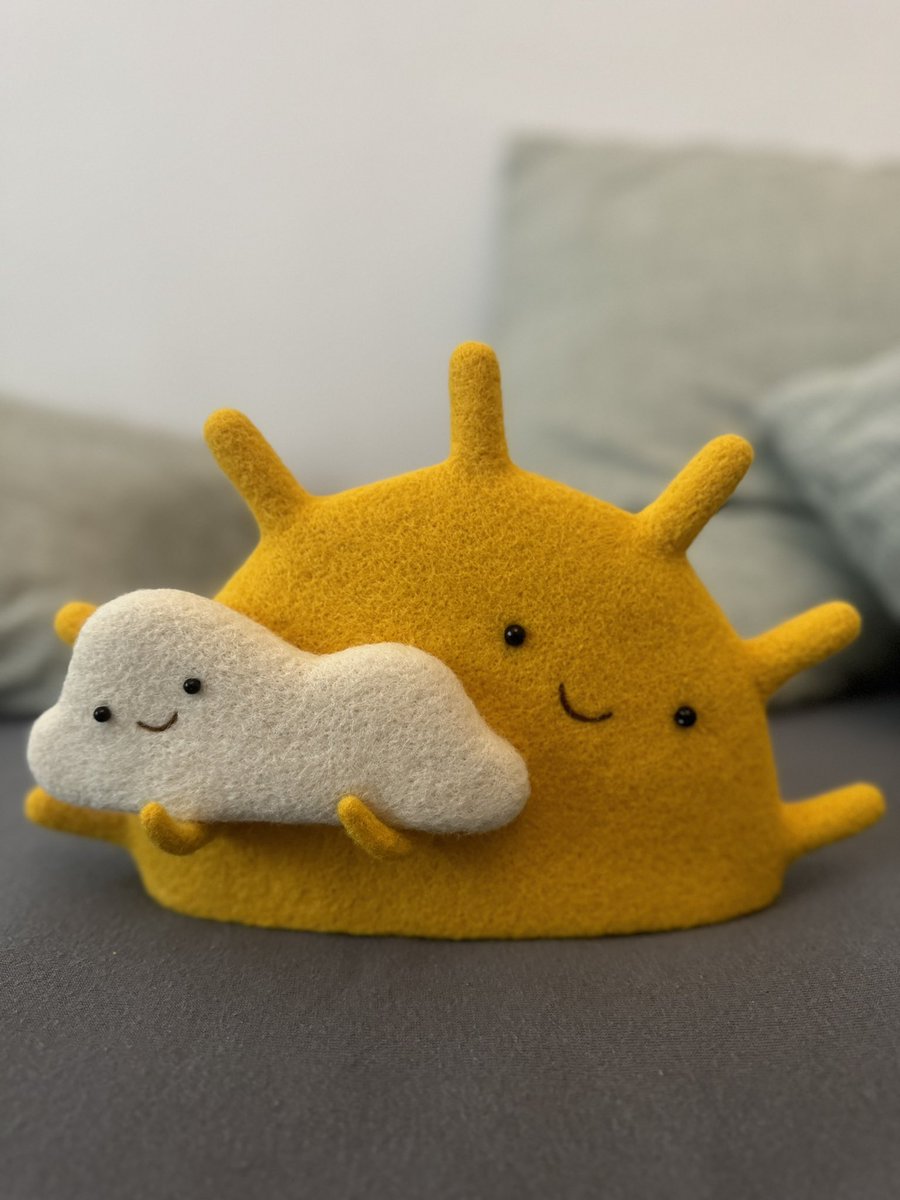 пані реставраторка tweet media