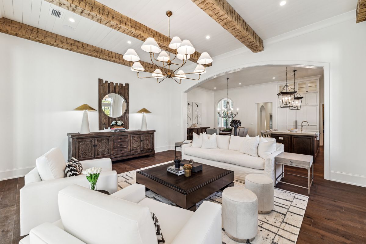 ScenicSothebysRealty tweet media