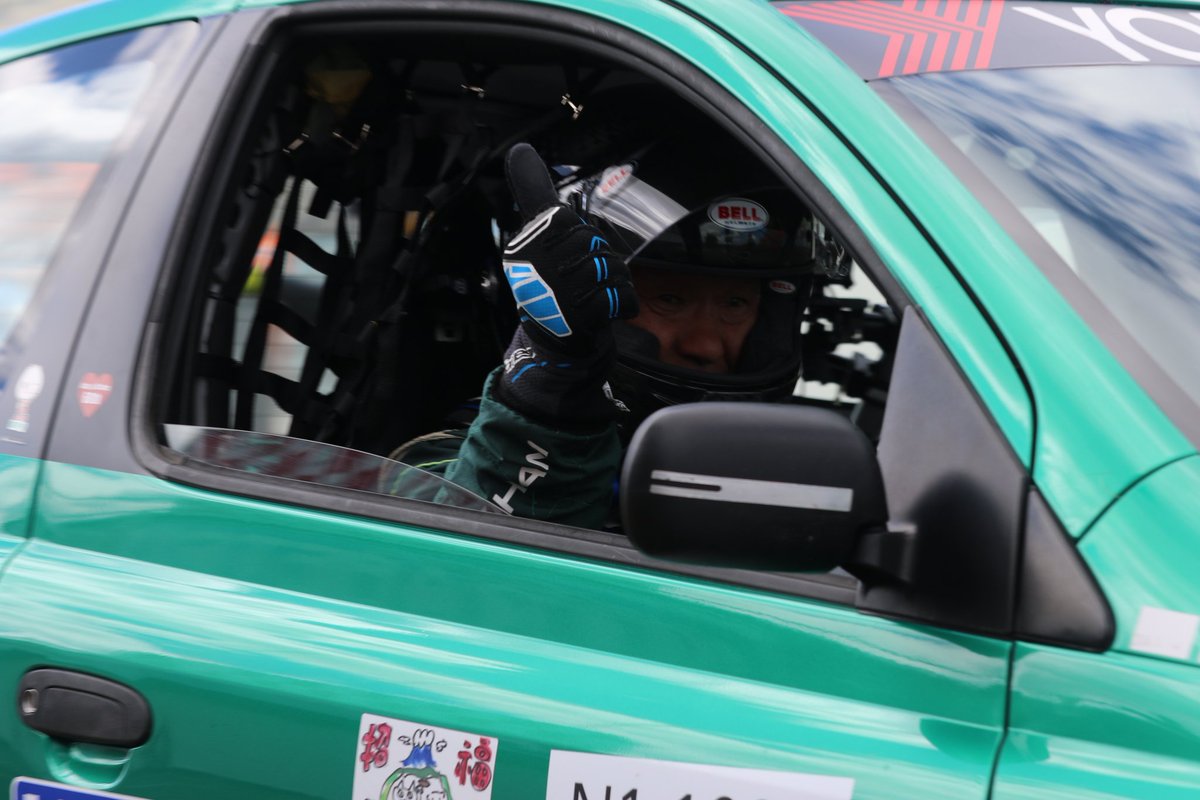 rusio_k's tweet image. 今、見返してたら跳ね馬マークがΣ( ˙꒳​˙  )撮影の時に気づいてなかった😅

2025 北海道クラブマンカップレース第1戦
N1-1000
#十勝スピードウェイ
#VITZ
#ヴィッツ