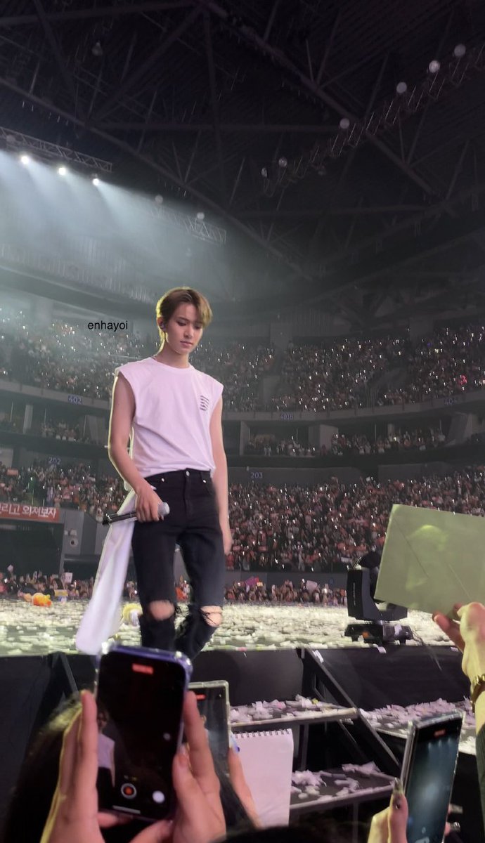 shathi 🪽 tweet media