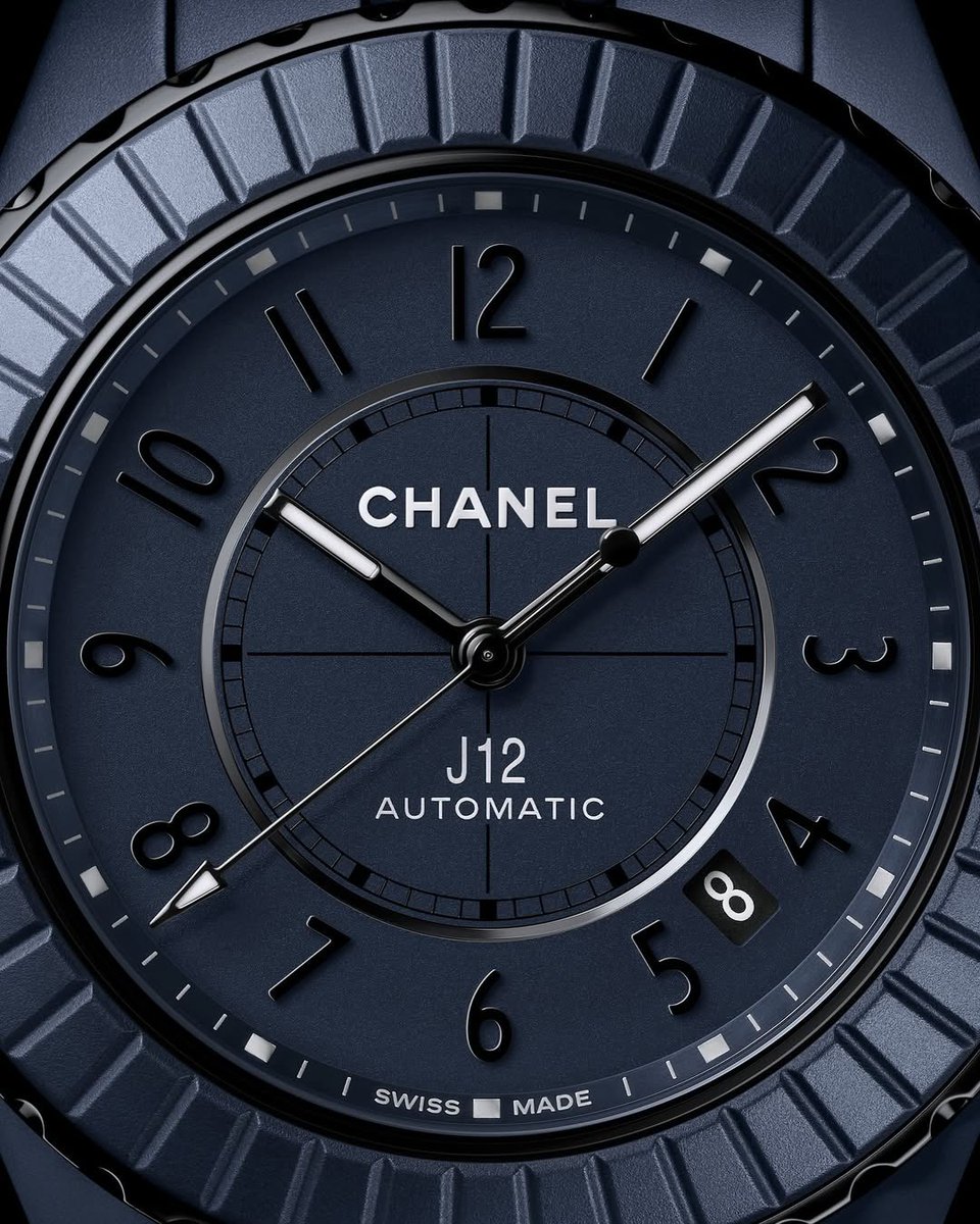 porsche.sivk ig update: 13/05/2025

Loving the mood

J12 Bleu

 #J12 #CHANELWatches
#XXSIVK 
#PorscheSivakorn