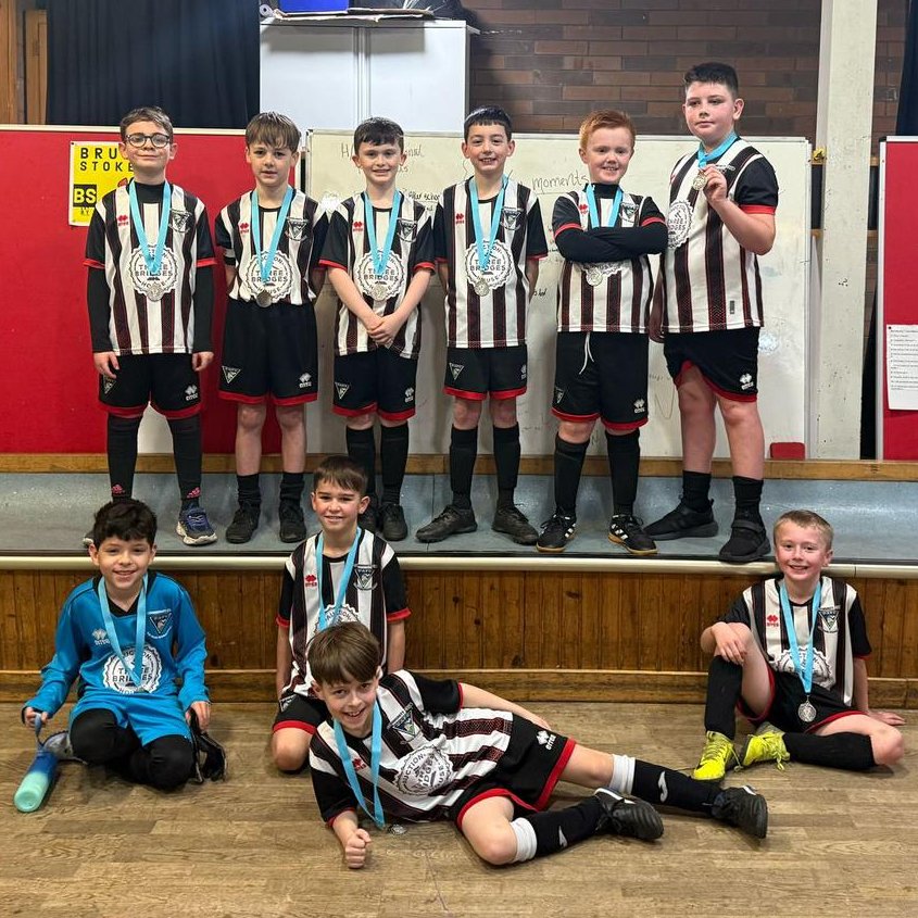 DACC Boy's 2015s Reds | Sponsor Appreciation 🖤🤍⚽
A huge thank you to our incredible sponsors Three Bridges Auction for supporting our 2015s Reds this season.
threebridgesauctionhouse.co.uk 🙌