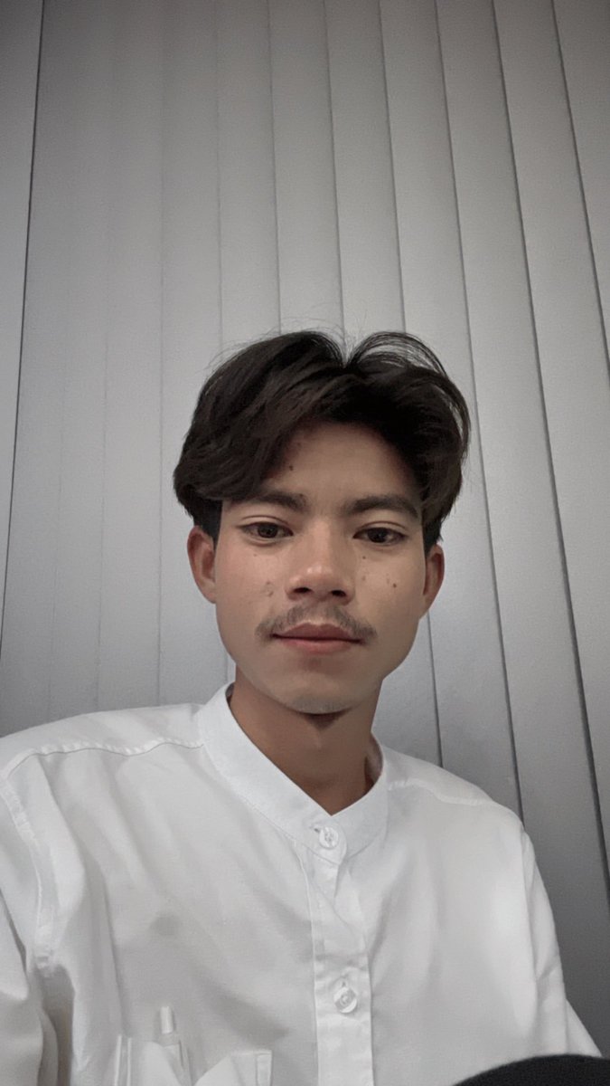 ชาย ชาย tweet media