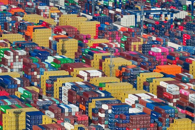 🚨AGORA: Brasil ACABA de ABRIR cinco novos mercados com a China: Carne de pato, peru, miúdos de frango, farelo de amendoim e derivados do etanol de milho. Lula TÁ BRILHANDO na China! Compartilhem. 🇨🇳🤝🇧🇷