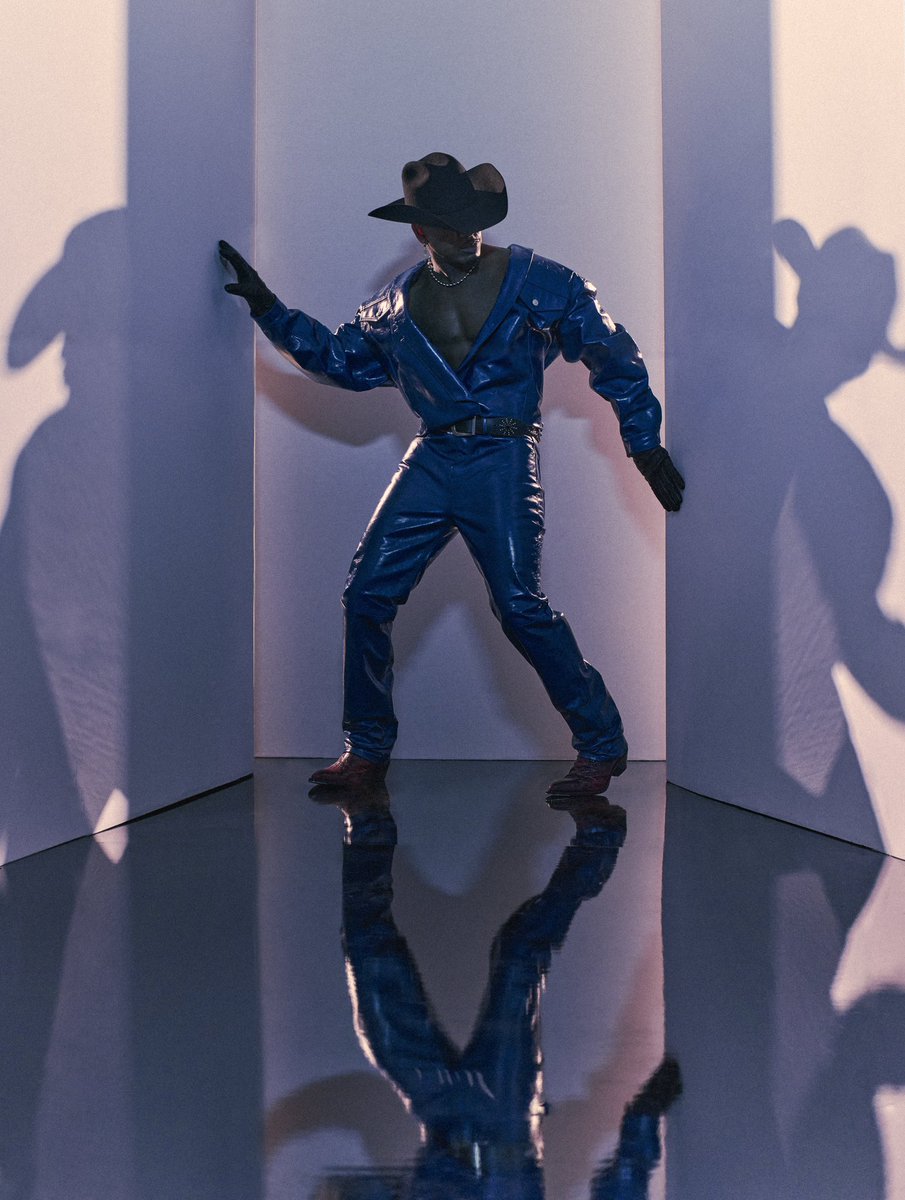 Thank you so much to @numero_netherlands. Beyond grateful for this opportunity 🤞🏾🔥

Photographer: JACK WATERLOT @jackwaterlotstudio
Styling: JEREMY HAYNES @therealnoigjeremy
Grooming: ESHA LEE @barberbyblood
Set Design: LIZZIE LANG @11thhouseagency.com
Production: GTS PRODUCTION