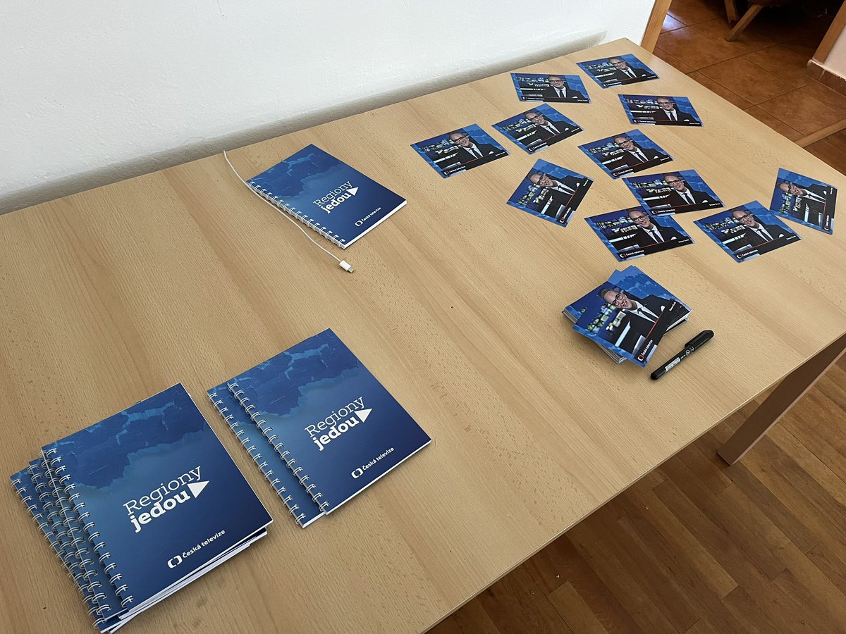 Regiony jedou! Pravidelná roadshow <a href="/UdalostiBrno/">Události Brno</a> dnes zamířila do Dolních Věstonic na Břeclavsku. Vysvětlujeme naše postupy, sbližujeme se s diváky, pomáháme s orientací v množství zpráv. Dnes <a href="/Svub_CT/">Šimon Švub</a> a <a href="/Randyskova_CT/">Barbora Randýsková</a> 
Máte taky zájem? Pište na udalostibrno@ceskatelevize.cz