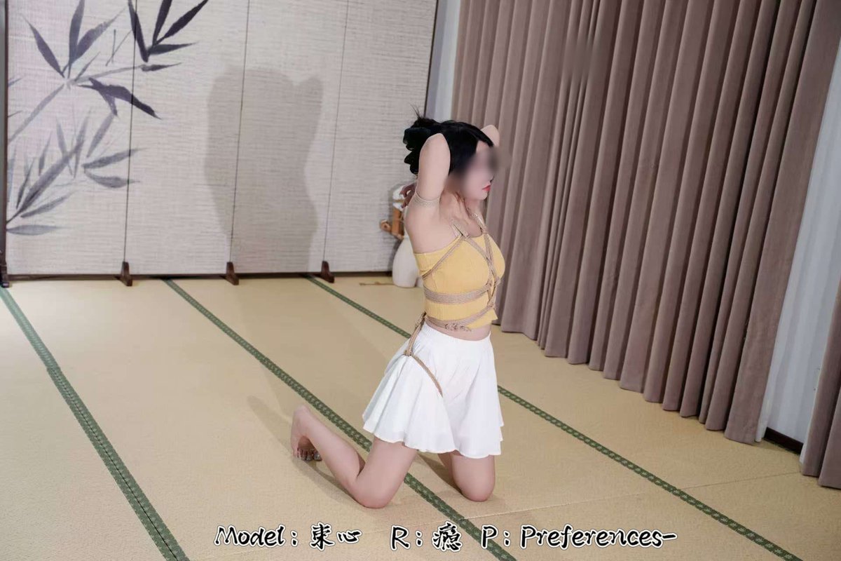 北京之行提前了 这周周六周日就去 有人约绳吗🤣
被缚<a href="/xuewei9981/">束心</a> 
摄影<a href="/MrTogether1227/">Mr.Together</a>