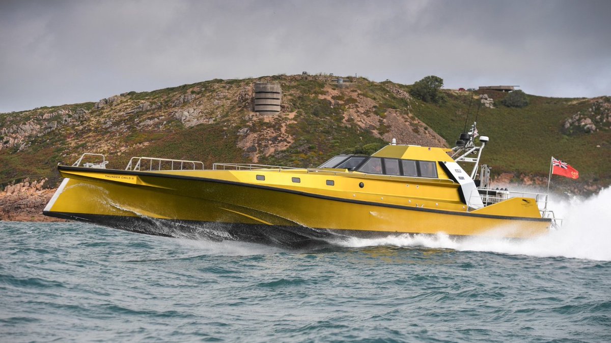 📢 Thunder Child II, is set to power into Southampton this September. 
 
This 22-meter high-speed vessel has conquered 6 global records and is built to withstand some of the toughest sea conditions on the planet!

Book your #SIBS25 tickets to it up close: southamptonboatshow.com