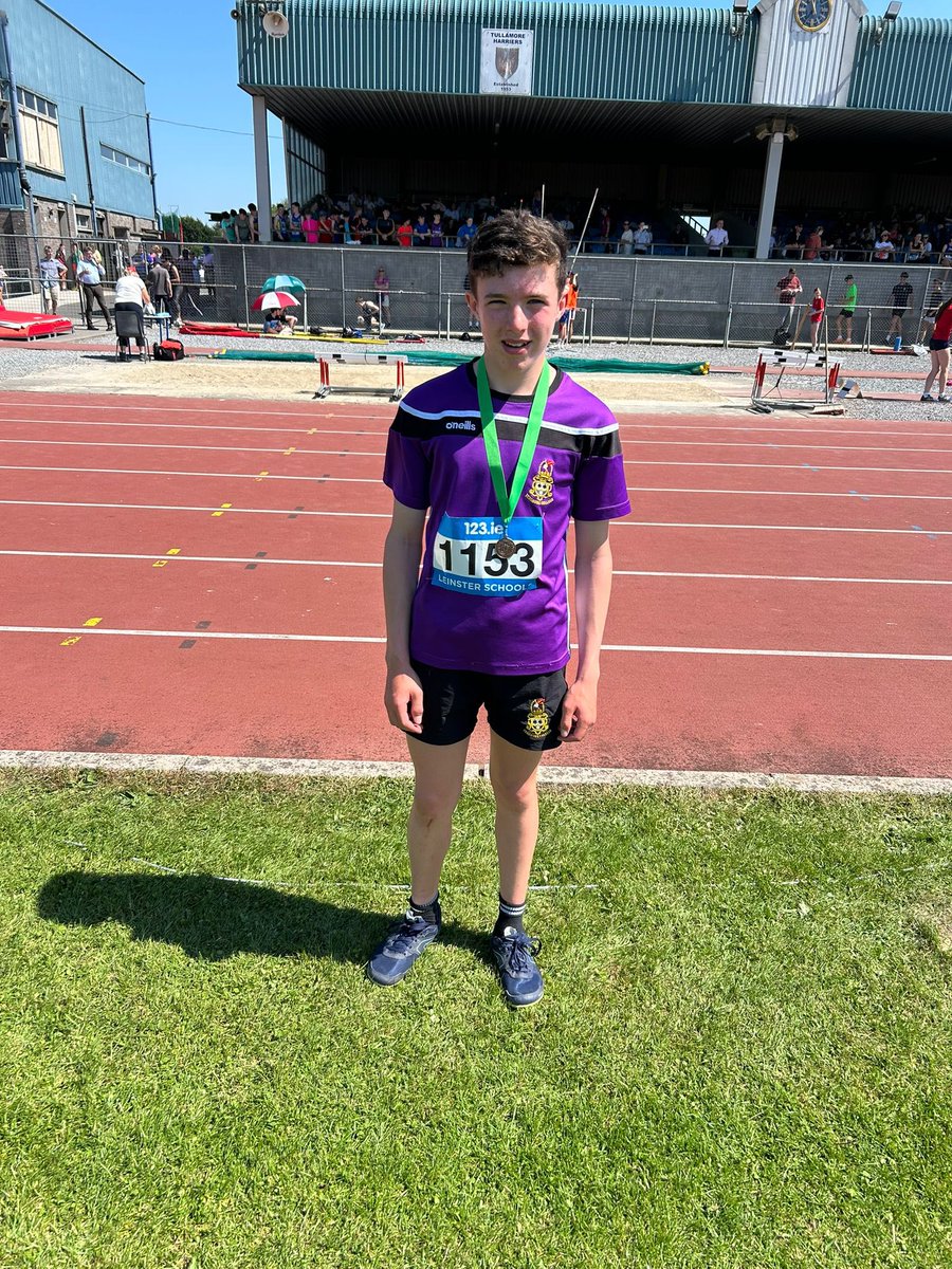 Two more medals today &amp; two more qualifiers for the All-Ireland Schools Track &amp; Field Championships: 
Fionan O"Keefe (bronze 800m)
David O'Sullivan, Keelan Fitzgerald, Darragh Gannon,  Daniel Keating (Silver in the 4x100m 
4th place for both 1st year relay team &amp; 3rd year 4x300m