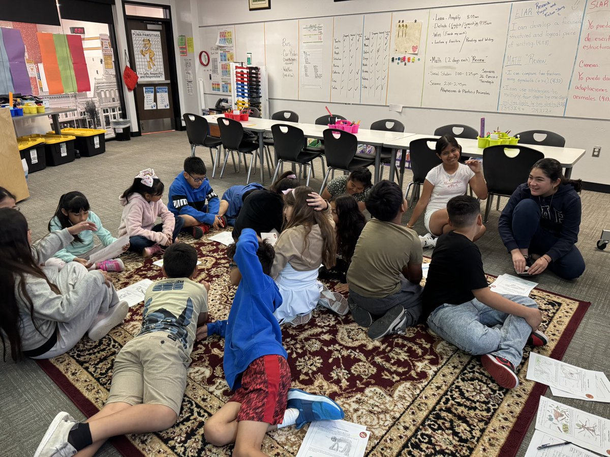 Look at this 4th grade classroom at Annie Purl Elementary engaged in writing strategies! At the end of the year!👏🏾👏🏾👏🏾