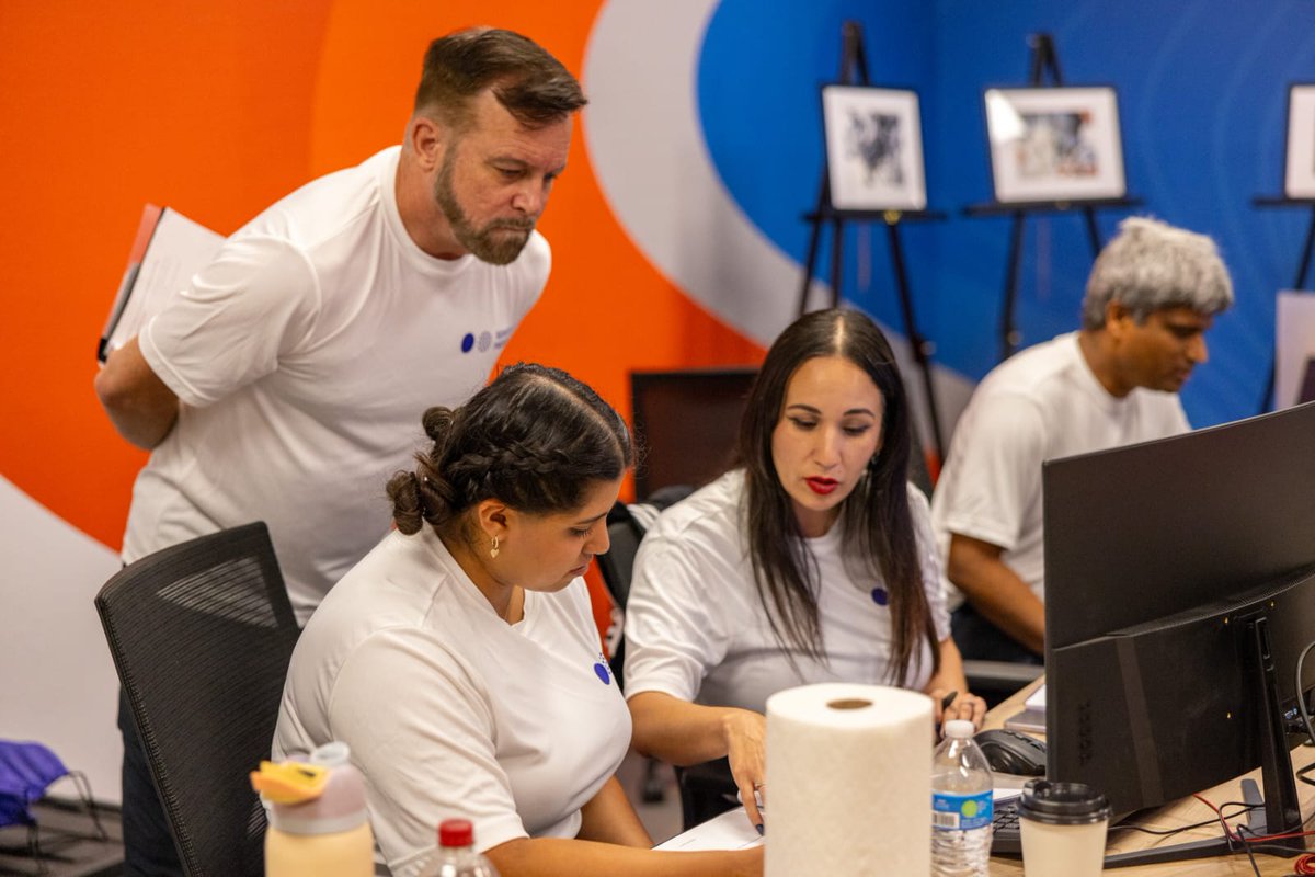 Crew 006 members William, Ray, and Paulina dove into the heart of operations during Mission Control Training — learning to lead from the ground with precision, communication, and calm under pressure.
Because every great mission needs heroes on Earth, too. 🌍🧑‍🚀