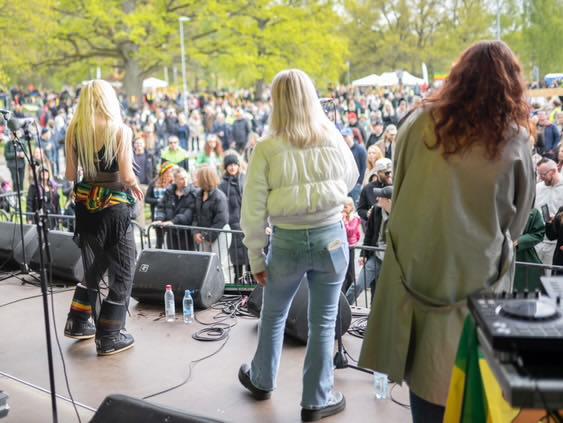 Photos and videos from the Bob Marley memorial this weekend 💚💛❤️✨

<a href="/angelicamava_/">Angelica Mava</a>