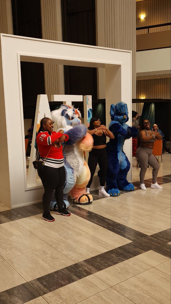 DaBigBlueWoof @ FWA tweet media