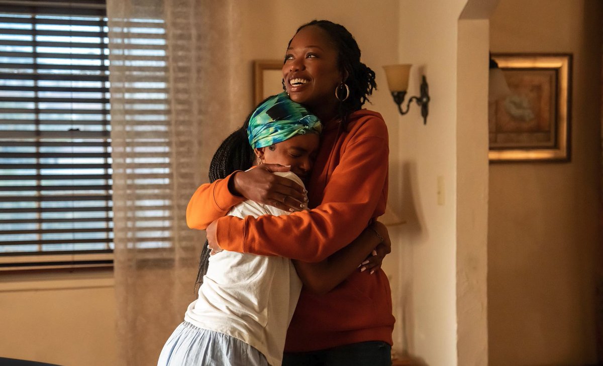 johndsaunders's tweet photo. Wifey and I have been watching this show between NBA games and it's beautiful to behold.
Great acting, cinematography and storytelling from nuanced perspectives that you just don't see often.
Great to see. #ForeverShow https://t.co/ZLynb8Fabg
