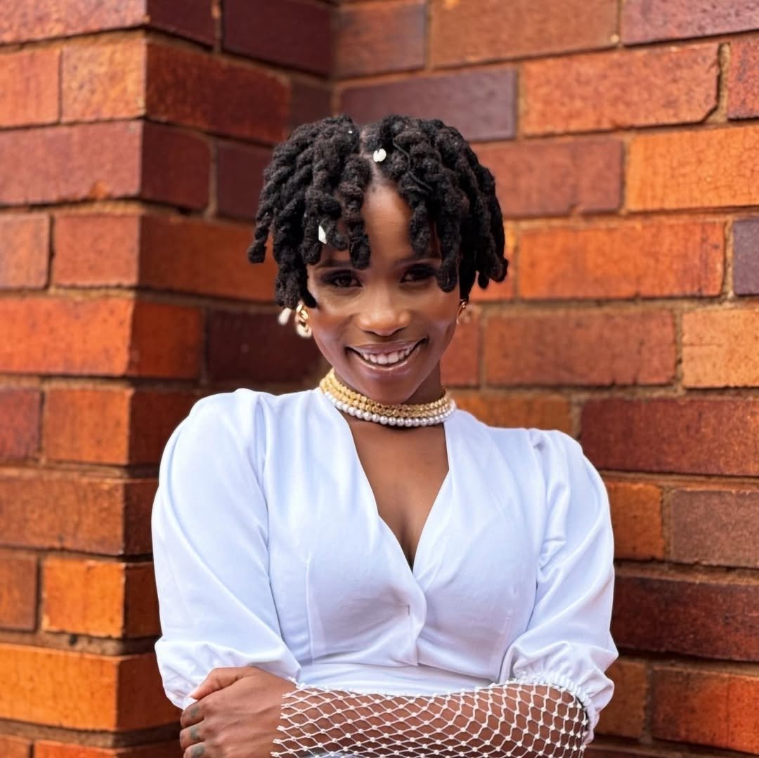 CashGraphicsSA's tweet image. Before &amp;amp; After
Artwork of @ndlunkulu_sa
Open for commission
WhatsApp: 0608478574