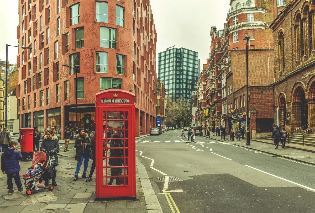 MPL_ltd's tweet image. Whether you’re moving across town or to the other end of the country, we’ve got you covered from starts to finish. 

Stress-free, door-to-door service – it’s what we do best! 

movingpartnership.co.uk/uk-moves 

#DIYMovers #MovingYourself #MovingHomeYourself #DIYHomeMoves#PackingService