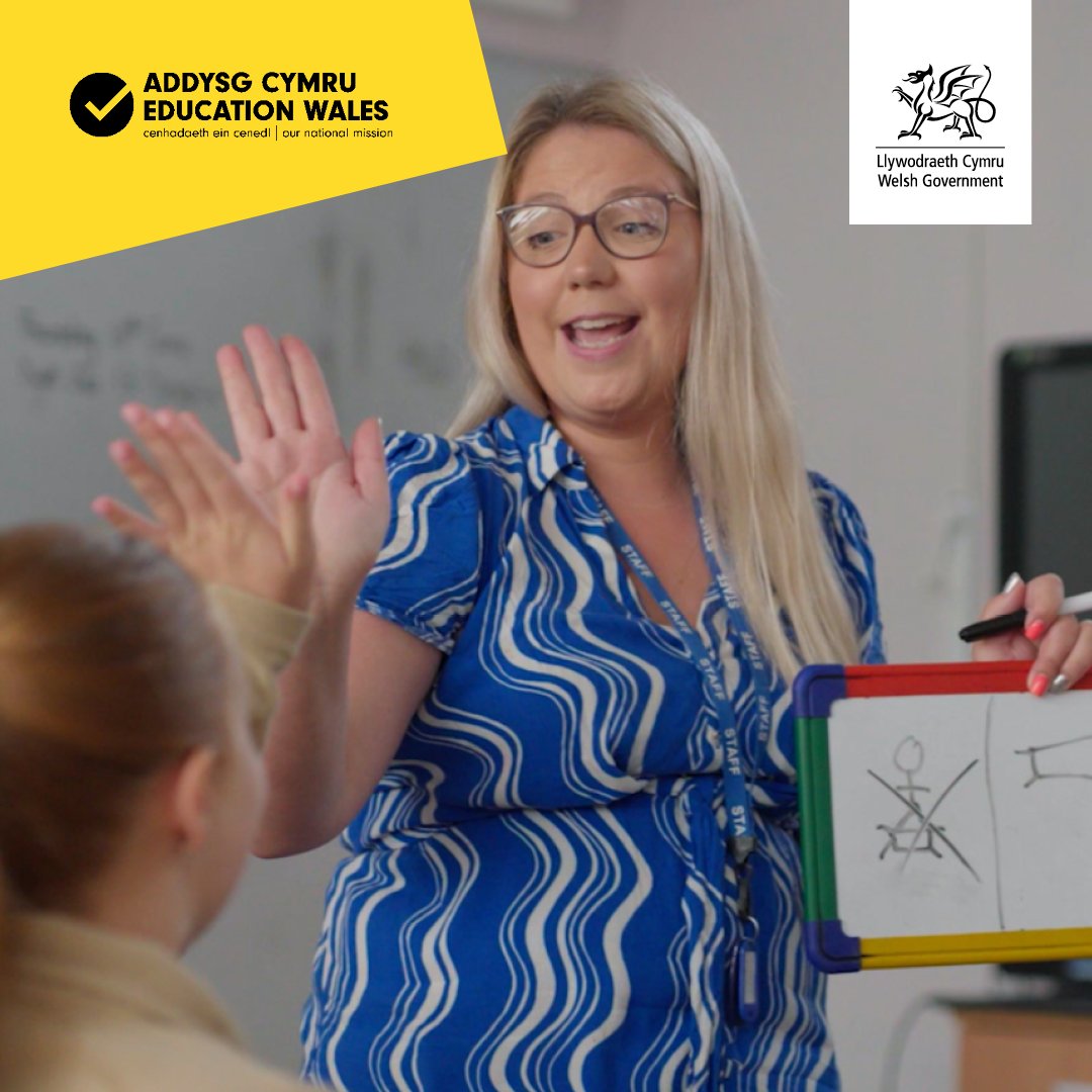 Addysgu Cymru (@addysgucymru) on Twitter photo Mae £5,000 ar gael i addysgu pynciau sydd â’r angen mwyaf am athrawon Cymraeg a hefyd bwrsari gwerth £5,000 ar ôl addysgu pwnc uwchradd yn y Gymraeg am 3 blynedd.
Ceri: addysgwyr.cymru/gwnewch-y-newid
#AddysguCymru
<a href="/Athrofa/">Yr Athrofa: Centre for Education</a>
<a href="/ITEcardiffmet/">ITE Cardiff Met</a>
<a href="/Prif_Abertawe/">Prifysgol Abertawe</a>
<a href="/prifysgolbangor/">Prifysgol Bangor</a>
<a href="/OUCymru/">The OU in Wales</a> Mae £5,000 ar gael i addysgu pynciau sydd â’r angen mwyaf am athrawon Cymraeg a hefyd bwrsari gwerth £5,000 ar ôl addysgu pwnc uwchradd yn y Gymraeg am 3 blynedd.
Ceri: addysgwyr.cymru/gwnewch-y-newid
#AddysguCymru
<a href="/Athrofa/">Yr Athrofa: Centre for Education</a>
<a href="/ITEcardiffmet/">ITE Cardiff Met</a>
<a href="/Prif_Abertawe/">Prifysgol Abertawe</a>
<a href="/prifysgolbangor/">Prifysgol Bangor</a>
<a href="/OUCymru/">The OU in Wales</a>