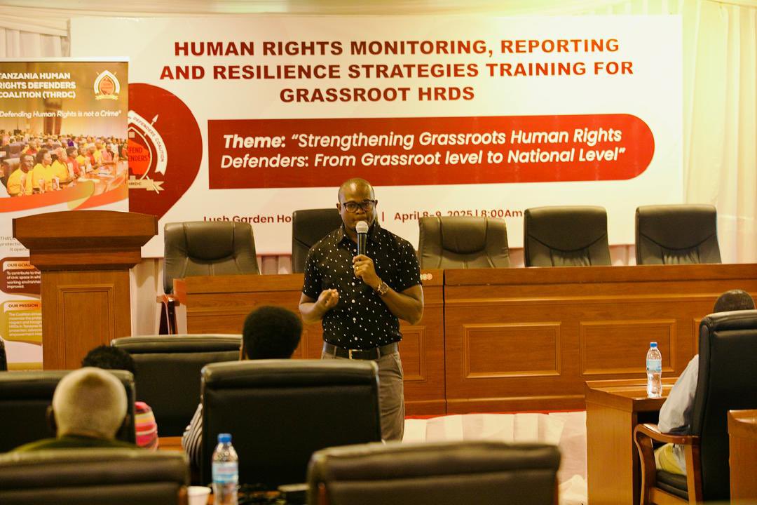 DeoChambi's tweet photo. In today’s connected world, digital security isn’t optional—it’s essential. That’s why we’re integrating hands-on, practical cybersecurity awareness into our training sessions. We’re equipping our trainees with the tools to stay safe and smart online. Credit to @THRDCOALITION https://t.co/XOjGwkWF6Z