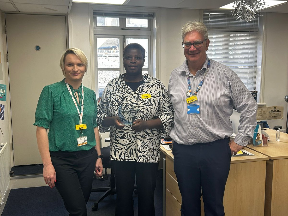 Very proud of <a href="/olaaina3/">ola_aina</a> for the special recognition award in celebration of Nursing and Midwifery day. #new2care #Nursing #Midwifery #healthcarehorizons #special #recognition