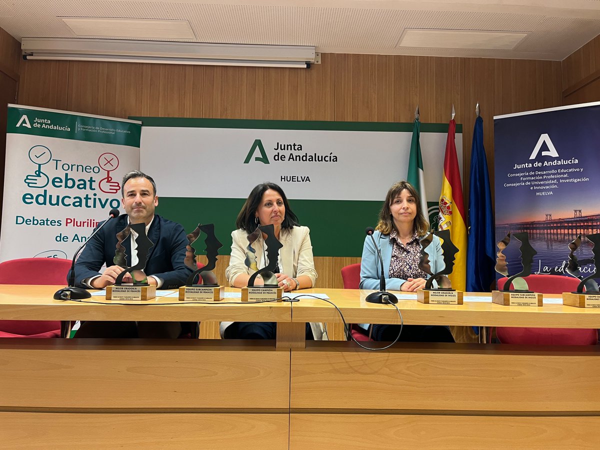 Centro del Profesorado de Cádiz (@cepdecadiz) on Twitter photo Clausura de #torneodebateeducativo #plurilingue con la deliberación del jurado: mejores oradores, subcampeones y campeones de inglés y francés <a href="/DG_IFP/">DG de Innovación y Formación del Profesorado</a> <a href="/EducaAnd/">Consejería Desarrollo Educativo y FP</a> Clausura de #torneodebateeducativo #plurilingue con la deliberación del jurado: mejores oradores, subcampeones y campeones de inglés y francés <a href="/DG_IFP/">DG de Innovación y Formación del Profesorado</a> <a href="/EducaAnd/">Consejería Desarrollo Educativo y FP</a>