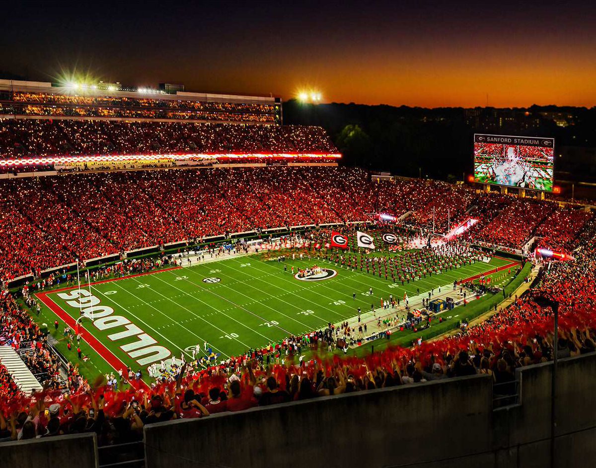 What’s the loudest Sanford Stadium moment you’ve ever experienced? #GoDawgs