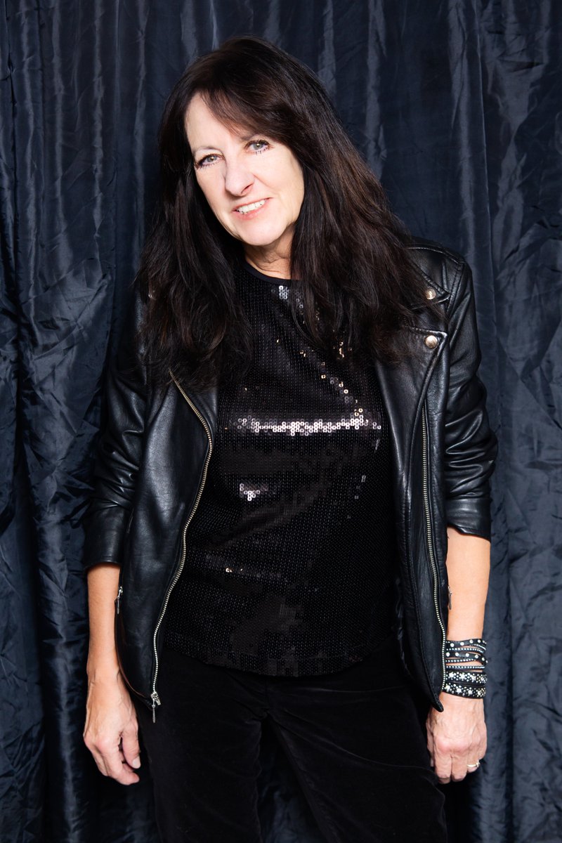 Silver Lining Music (@silverlmusicltd) on Twitter photo Join us in wishing the legend Kim Mcauliffe of <a href="/GirlschoolReal/">Girlschool Official</a> a very happy rockin' birthday! 🎂🎸🤘🏻🐰🐇🥳
#KimMcAuliffe #girlschool #silverliningmusic Join us in wishing the legend Kim Mcauliffe of <a href="/GirlschoolReal/">Girlschool Official</a> a very happy rockin' birthday! 🎂🎸🤘🏻🐰🐇🥳
#KimMcAuliffe #girlschool #silverliningmusic